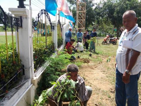 ท่านชูศรี พูนสวัสดิ์ ท่านสุกิจ ดำเสนา รองนายกองค์การบริหารส่วนตำ