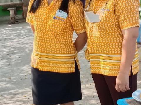 รณรงค์การแต่งกายด้วยผ้าไทย