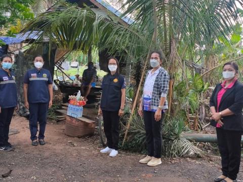 มอบเครื่องอุปโภคบริโภคให้กับผู้ที่ได้รับผลกระทบโควิด-19