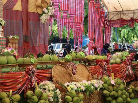 เข้าร่วมงาน หนึ่งอำเภอหนึ่งงานประเพณี