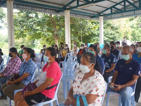 มอบวัสดุ อุปกรณ์สำหรับผู้สูงอายุติดเตียงและผู้พิการ