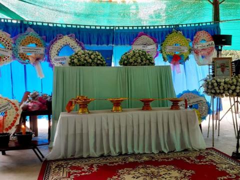 ร่วมงานฌาปนกิจศพแม่วาสนา กลิ่นสุคนธ์