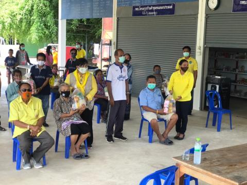 เยียวยาเบื้องต้นผู้ประสบภัยโควิด ทั้ง 14 หมู่บ้าน