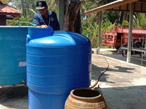 งานป้องกันและบรรเทาสาธารณภัย ออกส่งน้ำอุปโภค