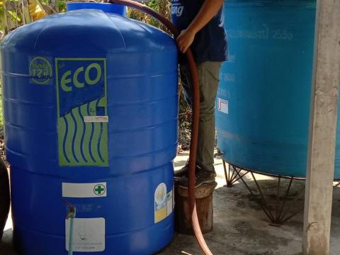 งานป้องกันและบรรเทาสาธารณภัย ออกส่งน้ำอุปโภค