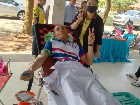 ร่วมบริจาคโลหิต เพื่อนำโลหิตไปใช้ในการรักษาผู้ป่วยที่เข้ารับการรักษาในโรงพยาบาลนางรอง