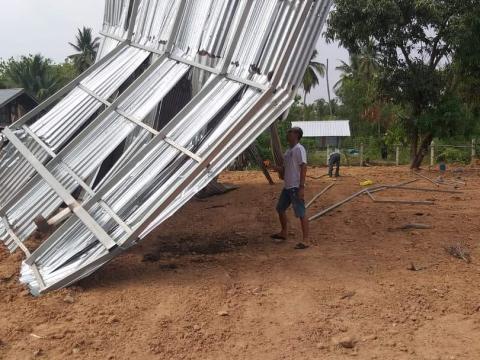 ออกตรวจสอบความเสียหายจากเหตุวาตภัยในพื้นที่บ้านแพงพวย หมู่ที่9