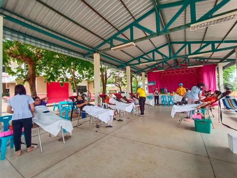 ร่วมบริจาคโรหิตต่อชีวิตเพื่อมนุษย์ ณ อาคารอเนกประสงค์องค์การบริหารส่วนตำบลนางรอง