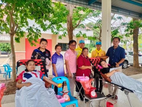 ร่วมบริจาคโรหิตต่อชีวิตเพื่อมนุษย์ ณ อาคารอเนกประสงค์องค์การบริหารส่วนตำบลนางรอง