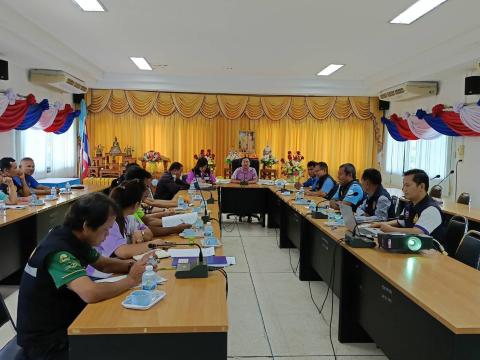 ประธานการจัดประชุมและพิธีมอบบ้านพอเพียง โดยสภาองค์กรชุมชนตำบลนางรอง อำเภอนางรอง จังหวัดบุรีรัมย์