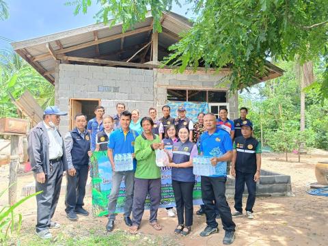 ประธานการจัดประชุมและพิธีมอบบ้านพอเพียง โดยสภาองค์กรชุมชนตำบลนางรอง อำเภอนางรอง จังหวัดบุรีรัมย์