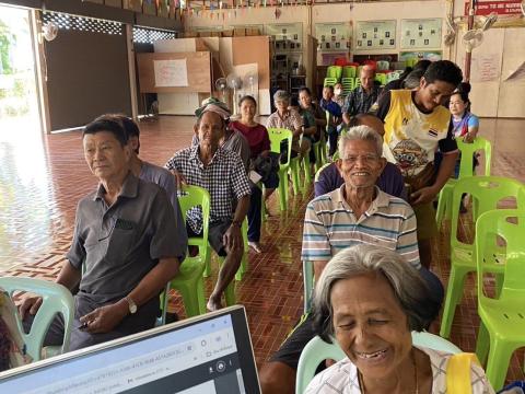 กองคลังได้ออกดำเนินการจัดเก็บภาษีที่ดินและสิ่งปลูกสร้าง บ้านหนองตาเข้ม หมู่ที่ 11