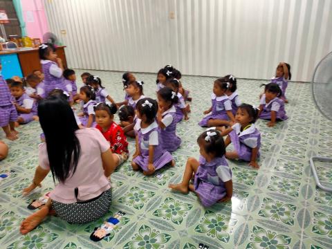 ผู้อำนวยการกองการศึกษาศาสนาและวัฒนธรรม ลงพื้นที่ตรวจเยี่ยมศูนย์พัฒนาเด็กเล็กองค์การบริหารส่วนตำบลนางรอง