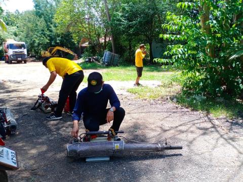 ออกดำเนินโครงการป้องกันและควบคุมโรคเลือดออก ประจำปีงบประมาณ พ.ศ 2567 ณ บ้านคอกควาย หมู่ที่ 7 โดยมีผู้นำหมู่บ้าน และ อาสาสมัครสาธารณสุขประจำหมู่บ้าน (อสม.) และโรงพยาบาลนางรอง ร่วมดำเนินโครงการ