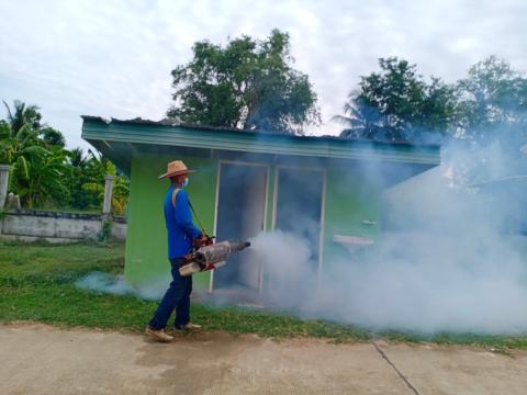 ออกดำเนินโครงการป้องกันและควบคุมโรคเลือดออก ประจำปีงบประมาณ พ.ศ 2567 ณ บ้านคอกควาย หมู่ที่ 7 โดยมีผู้นำหมู่บ้าน และ อาสาสมัครสาธารณสุขประจำหมู่บ้าน (อสม.) และโรงพยาบาลนางรอง ร่วมดำเนินโครงการ