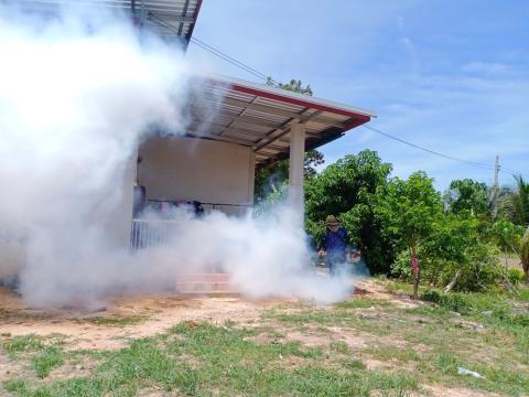 ออกดำเนินโครงการป้องกันและควบคุมโรคไข้เลือดออก ประจำปีงบประมาณ พ.ศ. 2567 ณ บ้านบัวตารุ้ง หมู่ที่ 6 โดยมีผู้นำหมู่บ้าน และ อาสาสมัครสาธารณสุขประจำหมู่บ้าน (อสม.) และโรงพยาบาลนางรอง ร่วมดำเนินโครงการ