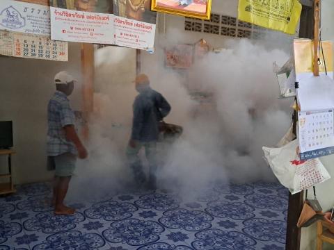 ออกดำเนินโครงการป้องกันและควบคุมโรคไข้เลือดออก หมู่ที่ 2