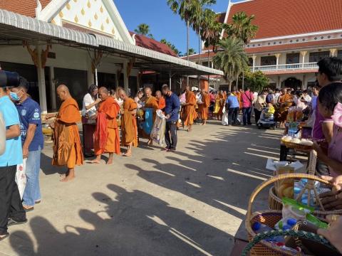ร่วมกิจกรรมวันปิยมหาราช (วันคล้ายวันสวรรคตพระบาทสมเด็จพระจุลจอมเกล้าเจ้าอยู่หัว) รัชกาลที่ 5