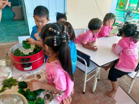 กิจกรรมภูมิปัญญาท้องถิ่น ภาคเรียนที่ 2/2567 ของศพด.รร.บ้านหนองงิ้วหนองไทร