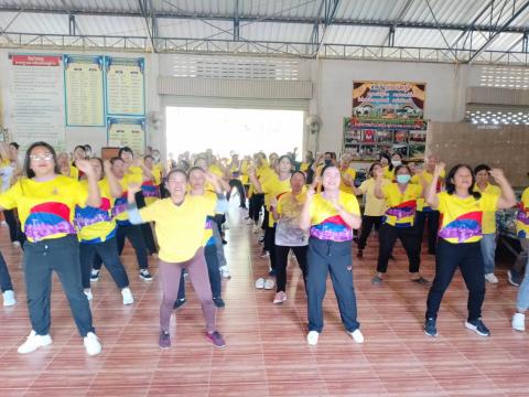 ร่วมกิจกรรม คนไทยห่างไกลโรค เดิน วิ่ง ปั่น