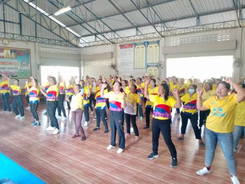 ร่วมกิจกรรม คนไทยห่างไกลโรค เดิน วิ่ง ปั่น