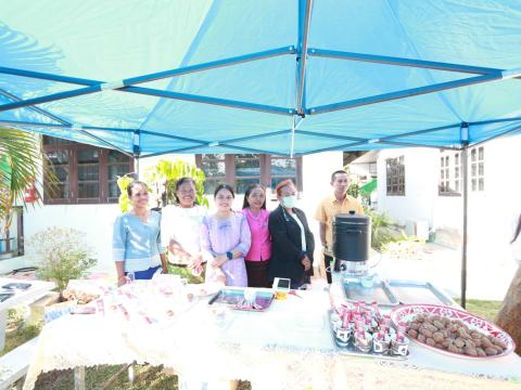 กิจกรรมตักบาตรข้าวสารอาหารแห้ง เนื่องในโอกาสวันขึ้นปีใหม่ พุทธศักราช 2568