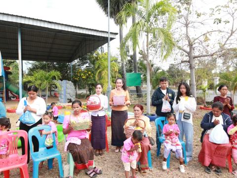 กิจกรรมตักบาตรข้าวสารอาหารแห้ง เนื่องในโอกาสวันขึ้นปีใหม่ พุทธศักราช 2568