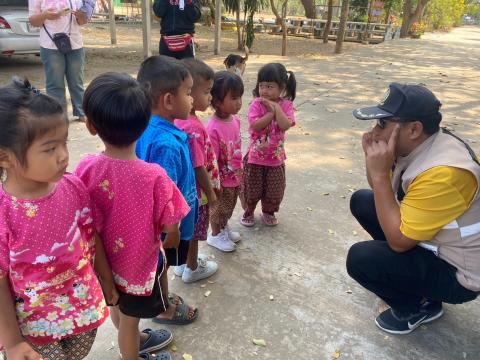 โครงการขับขี่ปลอดภัยสวมหมวกนิรภัยและป้องกันเด็กติดในรถ