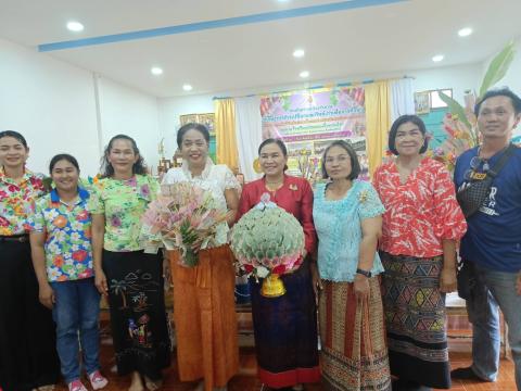 ร่วมเป็นเจ้าภาพทอดผ้าป่าข้าวเปลือกและศิษย์เก่าเพื่อการศึกษา