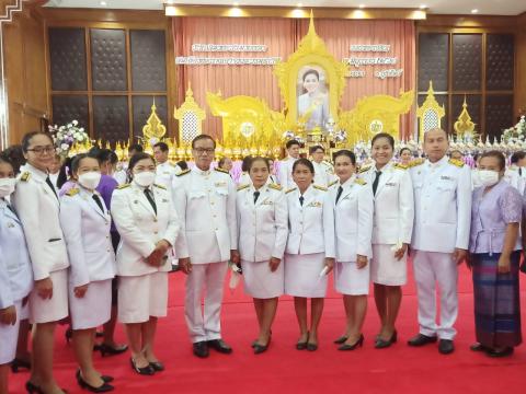 ร่วมพิธีเนื่องในโอกาสวันเฉลิมพระชนมพรรษาสมเด็จพระนางเจ้าฯ พระบรมราชินี ๓ มิถุนายน ๒๕๖๘