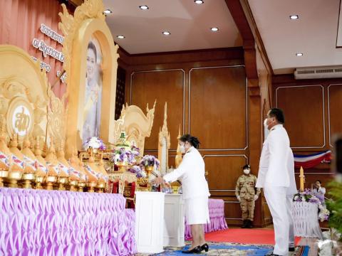 ร่วมพิธีเนื่องในโอกาสวันเฉลิมพระชนมพรรษาสมเด็จพระนางเจ้าฯ พระบรมราชินี ๓ มิถุนายน ๒๕๖๘