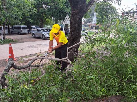 ร่วมกิจกรรมจิตอาสาฯ เฉลิมพระเกียรติ สมเด็จพระนางเจ้าฯ พระบรมราชินี