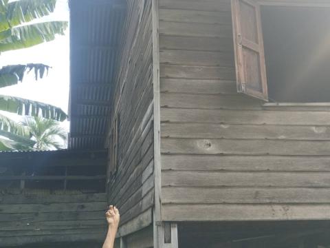 ลงพื้นที่สำรวจความเสียหายพายุพัดบ้านเรือนประชาชน