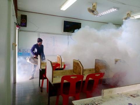 โครงการป้องกันและควบคุมโรคไข้เลือดออกหมู่ที่ 2 และ รร.บ้านแพงพวย