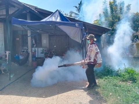 โครงการป้องกันและควบคุมโรคไข้เลือดออกหมู่ที่ 2 และ รร.บ้านแพงพวย