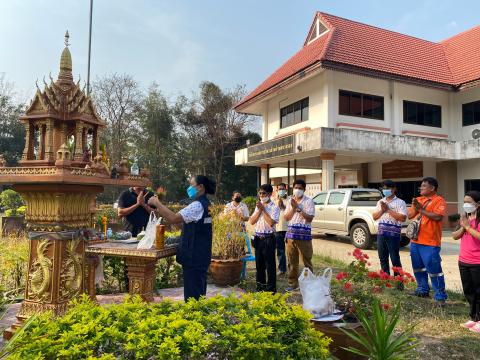 กิจกรรมไหว้ศาลพระภูมิในทุกวันพระ