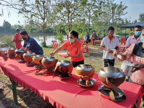 ร่วมพิธีไหว้ศาลตาปู่ (บ้านหนองตาโรง)