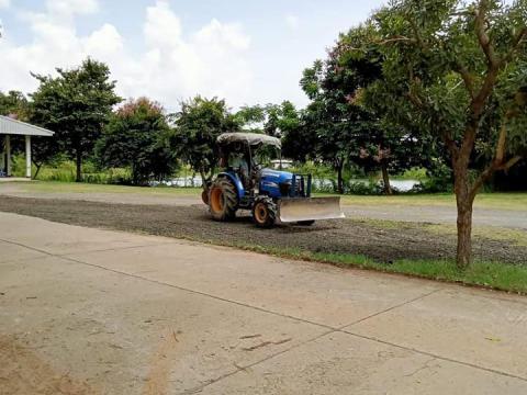 ปรับปรุงภูมิทัศน์บริเวณสำนักงาน