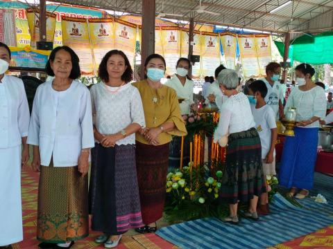 เข้าร่วมพิธีเปิดโครงการส่งเสริมประเพณีแห่เทียนพรรษา