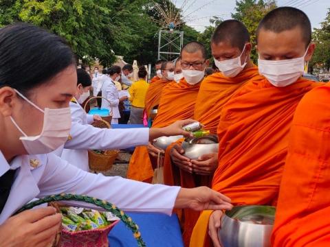 เข้าร่วมกิจกรรมวันเฉลิมพระชนมพรรษาพระบาทสมเด็จพระเจ้าอยู่หัว