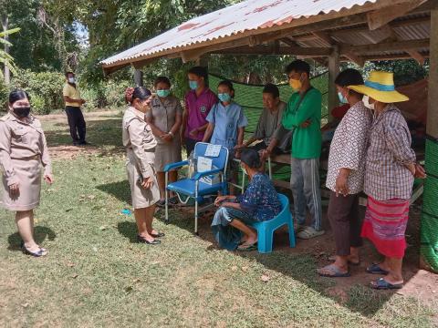 ออกเยี่ยมผู้พิการและมอบกายอุปกรณ์สำหรับผู้พิการ (บ้านบัวตารุ้ง)