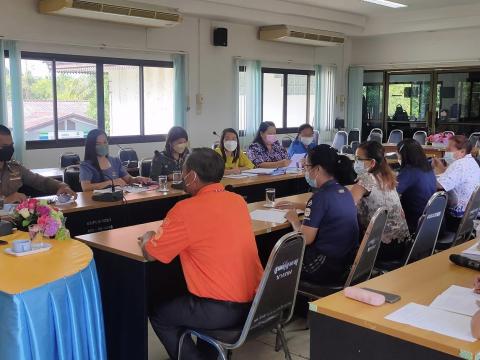 ร่วมประชุมครูและบุคลากรทางการศึกษา