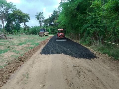 โครงการลงหินคลุกบ้านหนองเสม็ด