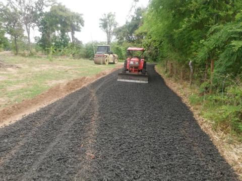 โครงการลงหินคลุกบ้านหนองเสม็ด