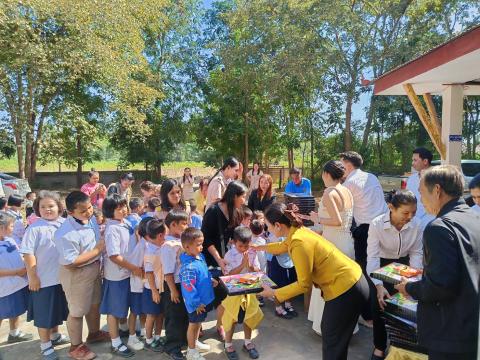 ร่วมถวายพระพุทธรูป ณ วัดป่าหนองงิ้วหนองไทร