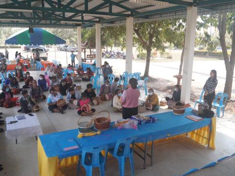 พิธีปิดโครงการสตรีเสริมสร้างชุมชนเข้มแข็งในกิจกรรมสร้างอาชีพ เพิ่มรายได้ เสริมความเข้มแข็งให้ชุมชน