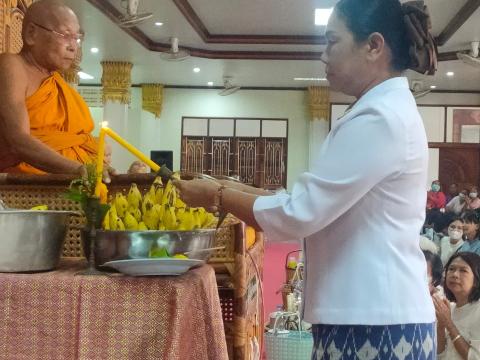 ร่วมโครงการหิ้วปิ่นโตเข้าวัด ฟังธรรมวันธรรมสวนะ เฉลิมพระเกียรติพระบาทสมเด็จพระเจ้าอยู่หัว เนื่องในโอกาสมหามงคลเฉลิมพระชนมพรรษา