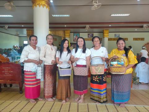 ร่วมโครงการหิ้วปิ่นโตเข้าวัด ฟังธรรมวันธรรมสวนะ เฉลิมพระเกียรติพระบาทสมเด็จพระเจ้าอยู่หัว เนื่องในโอกาสมหามงคลเฉลิมพระชนมพรรษา