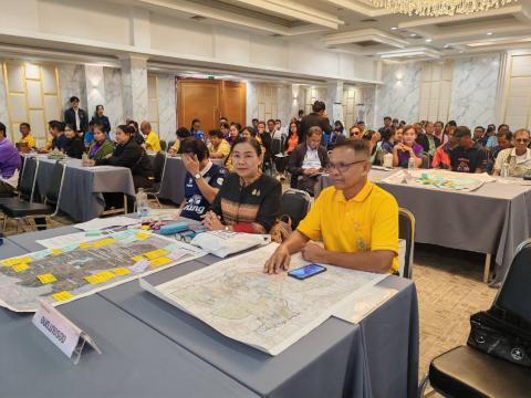 ประชุมรับฟังความคิดเห็นของประชาชนก่อนจัดทำร่างผังเมืองรวมเมืองนางรอง